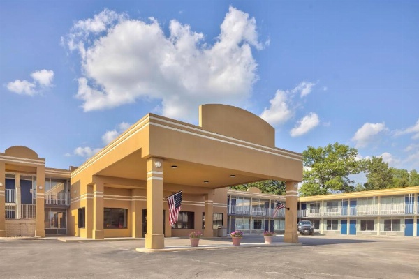 Motel 6 Effingham, IL image 22