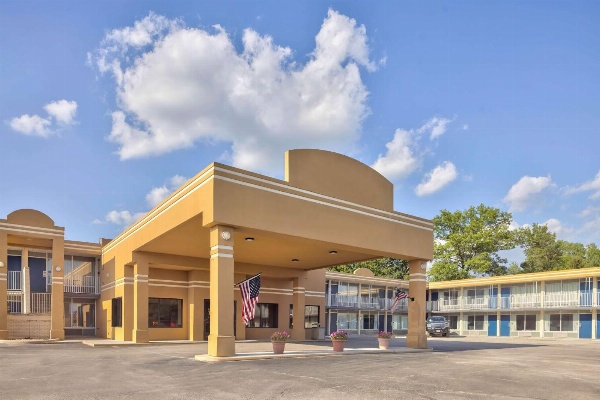 Motel 6 Effingham, IL image 3